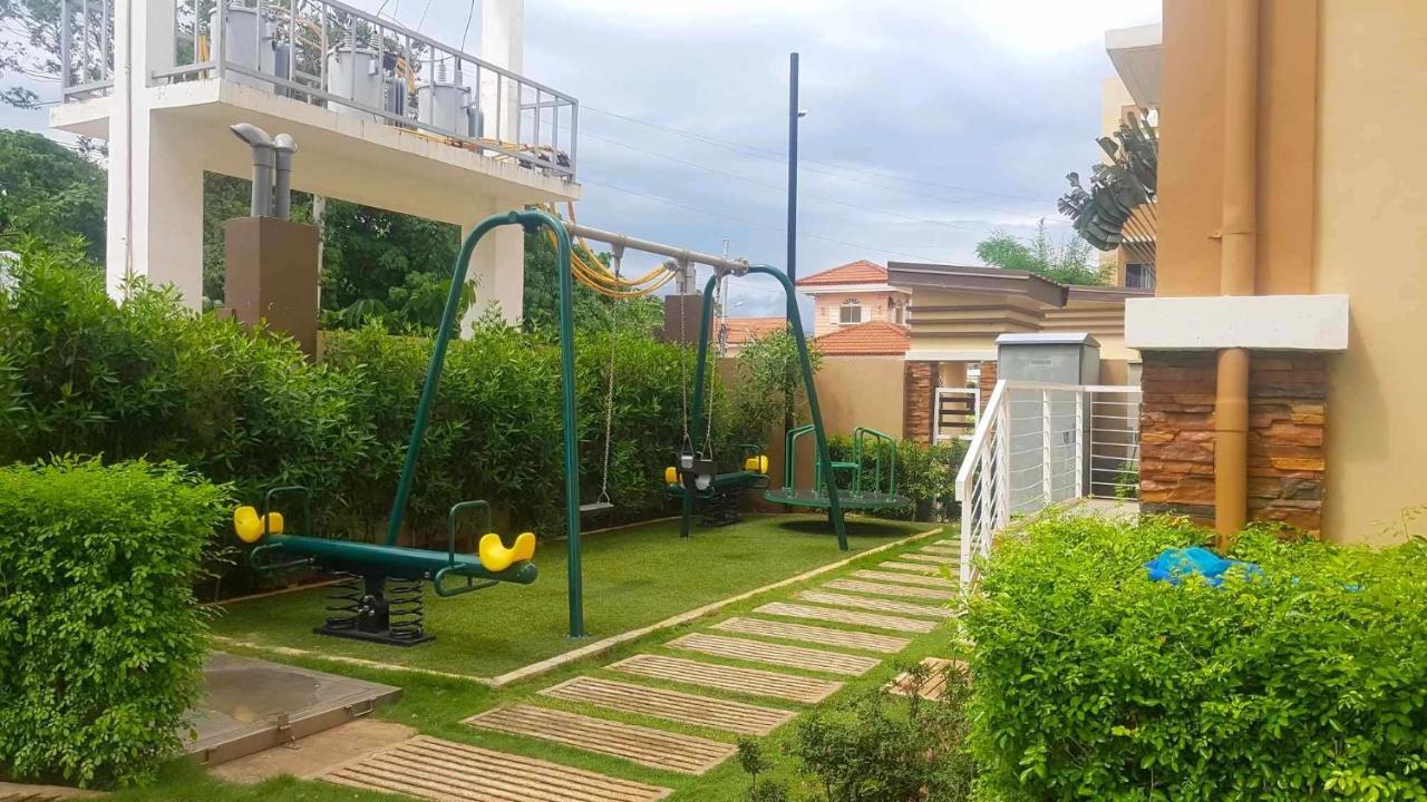 2 Bedroom And Studio Apartments With Private Pool And Gym In Vista Manors Verdant بويرتو برينسيسا المظهر الخارجي الصورة