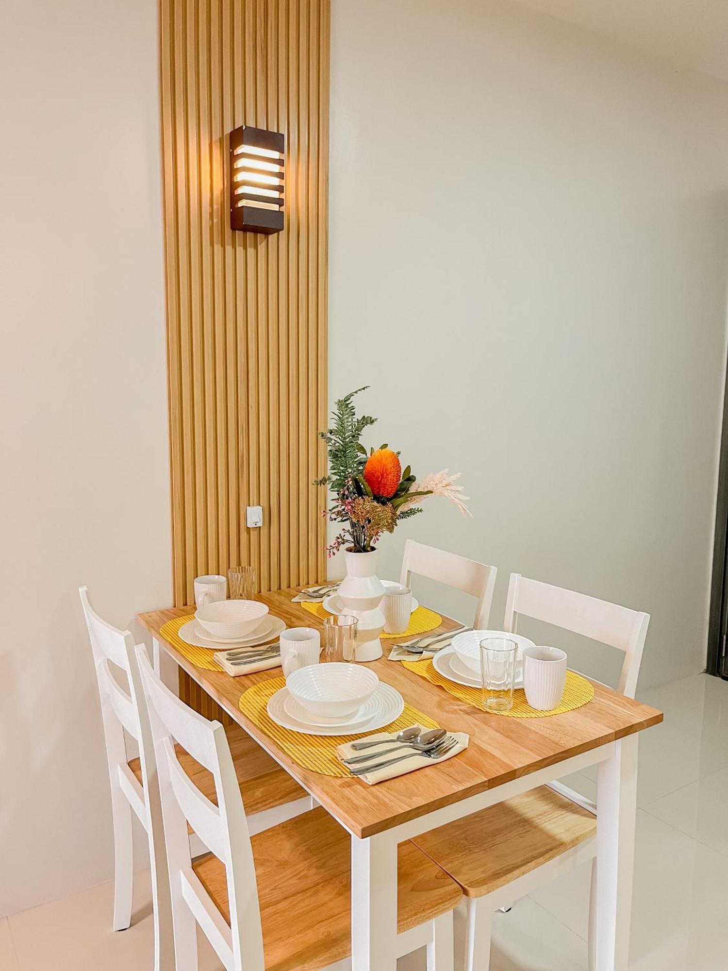 2 Bedroom And Studio Apartments With Private Pool And Gym In Vista Manors Verdant بويرتو برينسيسا المظهر الخارجي الصورة