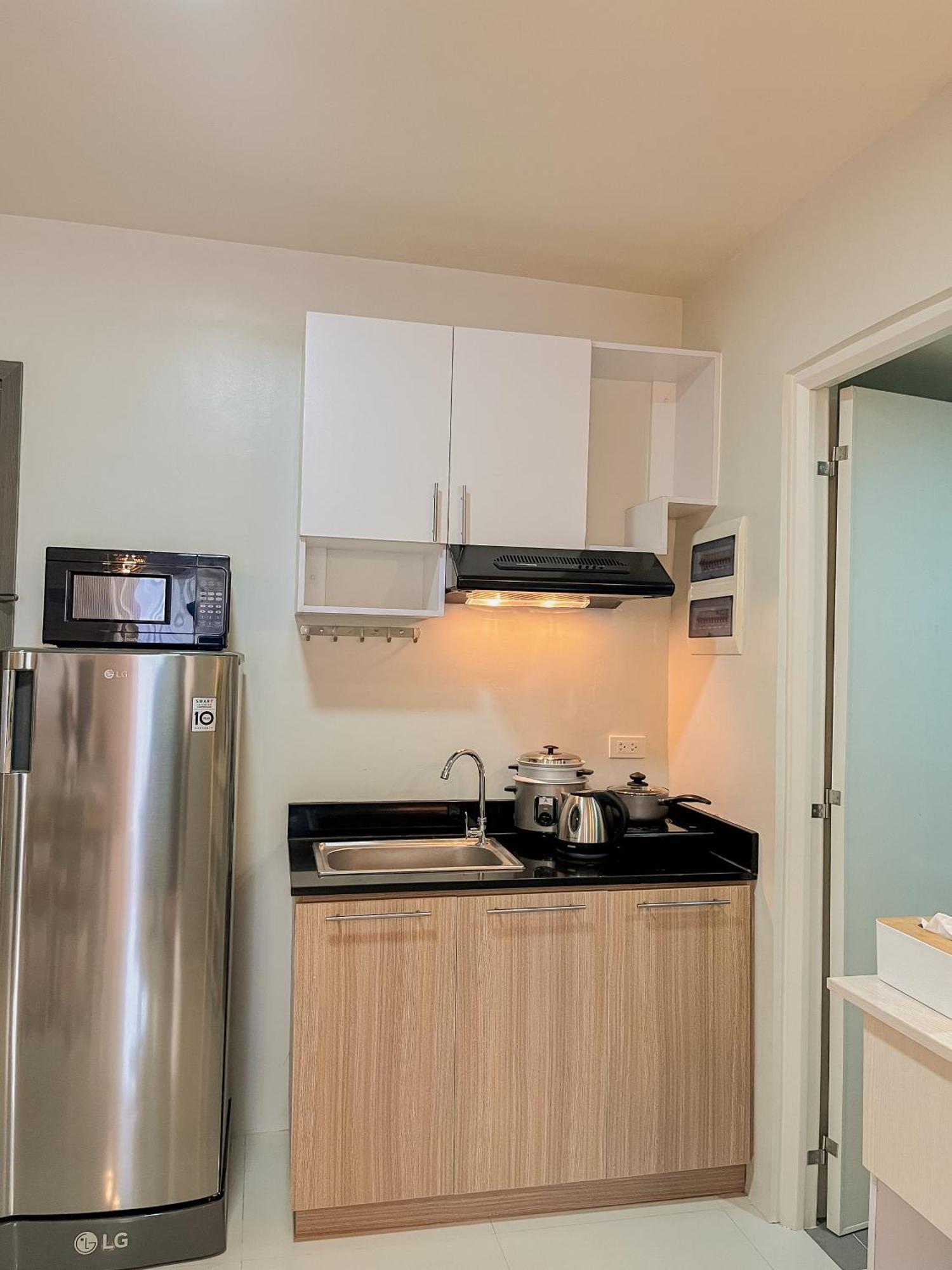 2 Bedroom And Studio Apartments With Private Pool And Gym In Vista Manors Verdant بويرتو برينسيسا المظهر الخارجي الصورة