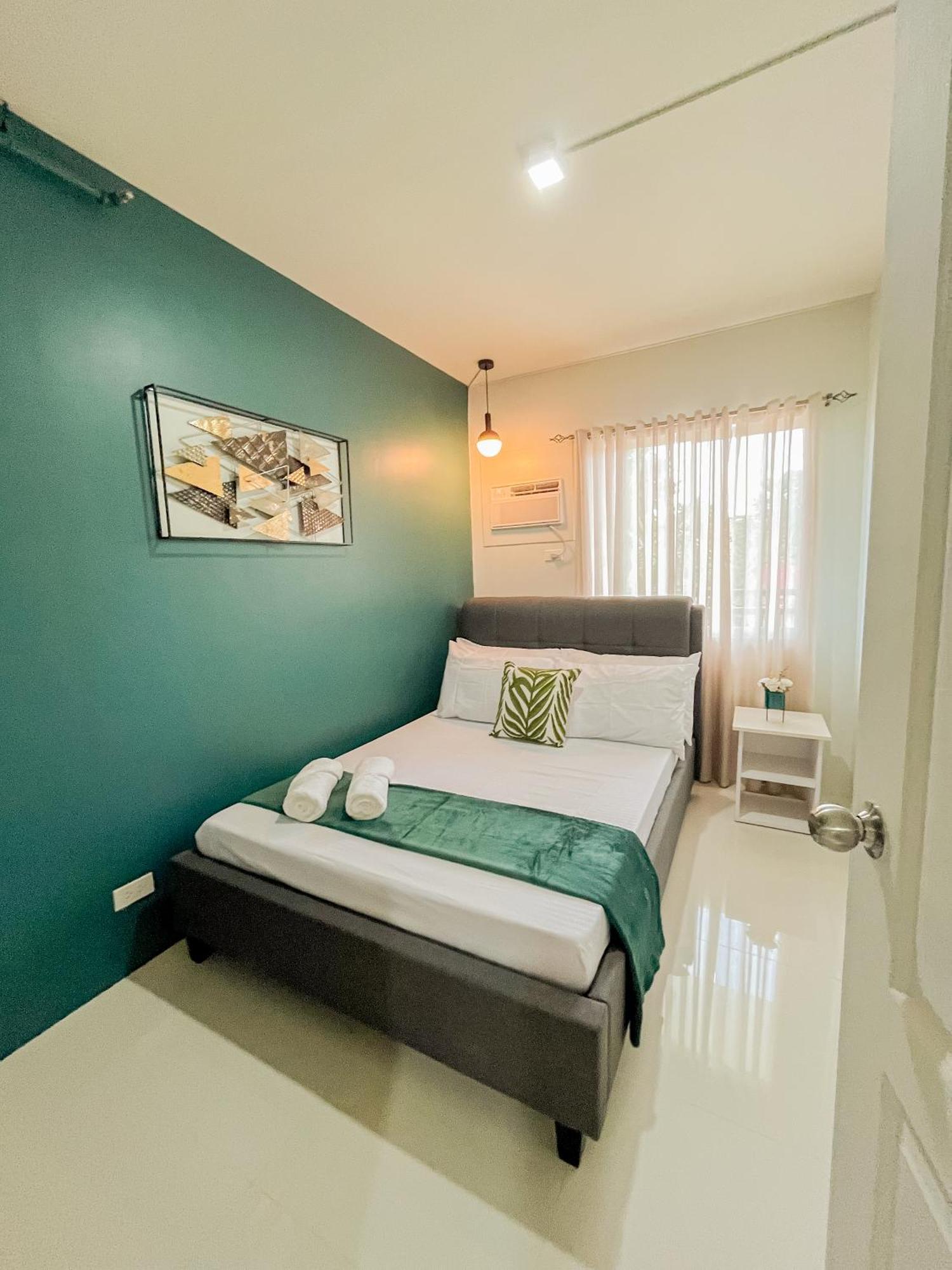 2 Bedroom And Studio Apartments With Private Pool And Gym In Vista Manors Verdant بويرتو برينسيسا المظهر الخارجي الصورة