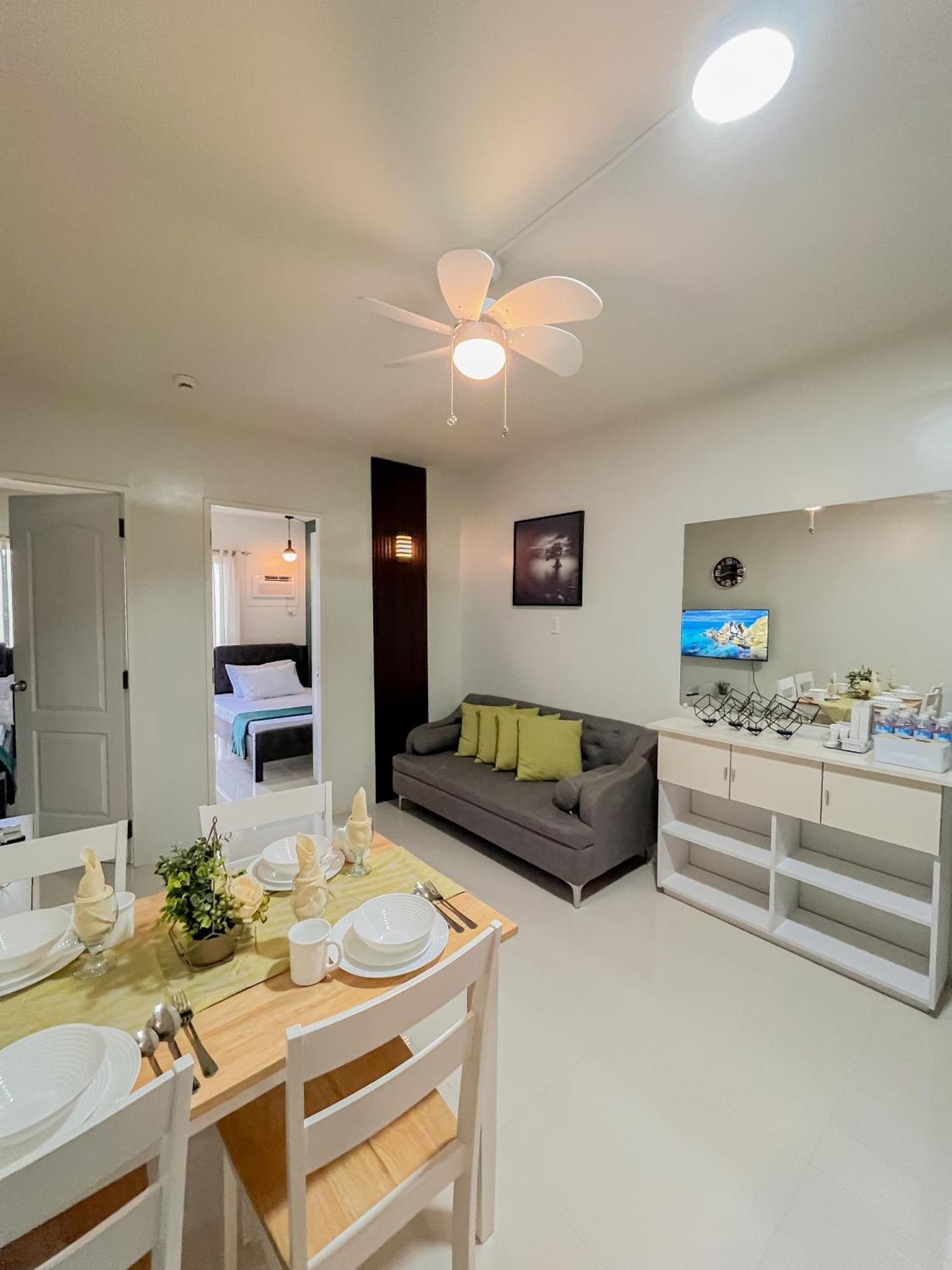 2 Bedroom And Studio Apartments With Private Pool And Gym In Vista Manors Verdant بويرتو برينسيسا المظهر الخارجي الصورة